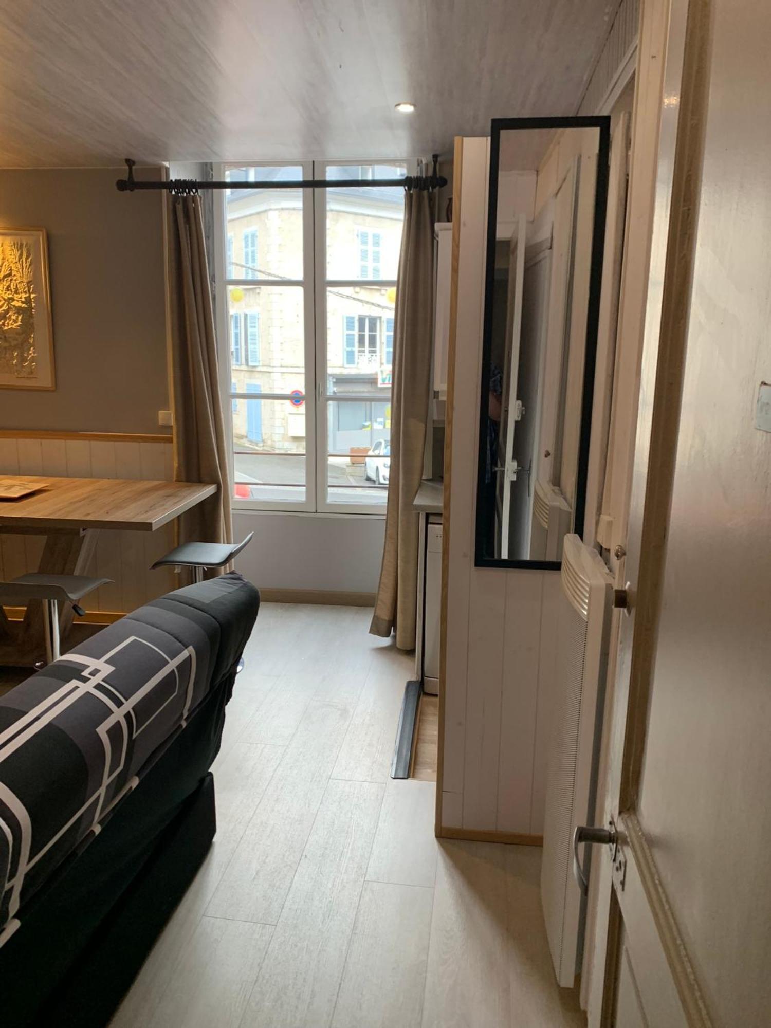 Апартаменти Marie Maxi 2 Adultes Et 2 Enfants - Linge Toilette Et Literie Et Menage Inclus Dans Le Tarif Ларенс Екстер'єр фото
